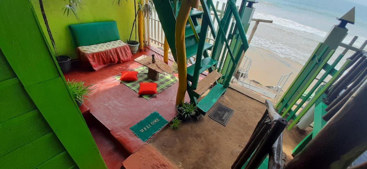 Luna Beach Home & Cabanas Galle Exterior foto